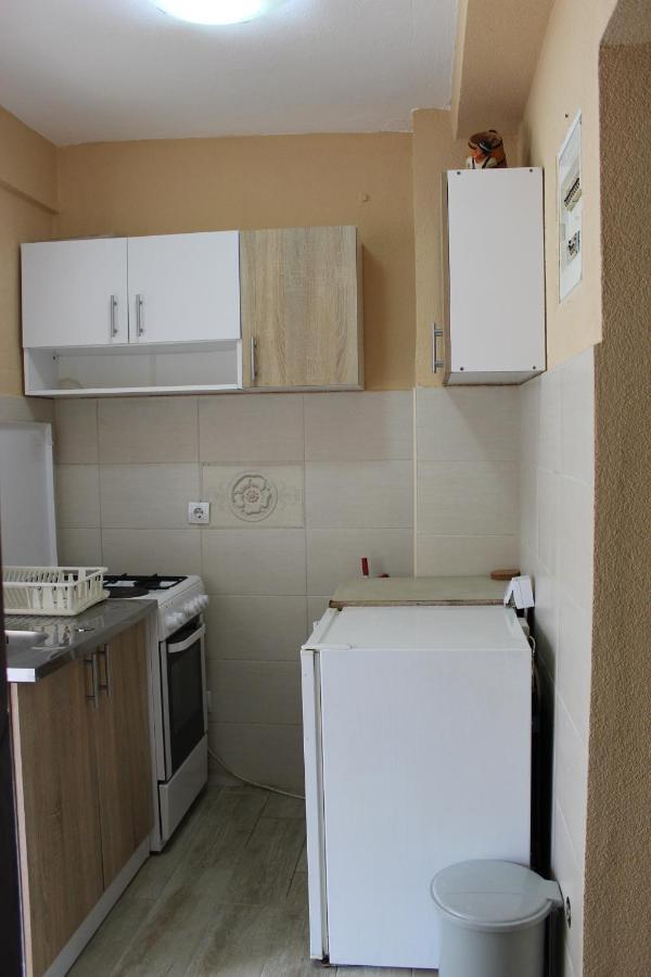 Apartmani Franovic Тиват Екстер'єр фото