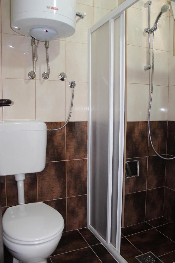 Apartmani Franovic Тиват Екстер'єр фото