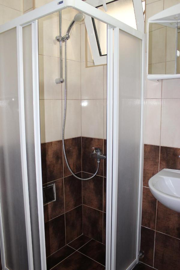 Apartmani Franovic Тиват Екстер'єр фото